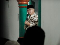 Jadi Khatib di Masjid Jamik Kertapati Bengkulu Tengah, Gubernur Rohidin Ajak Teladani Nabi Ibrahim AS