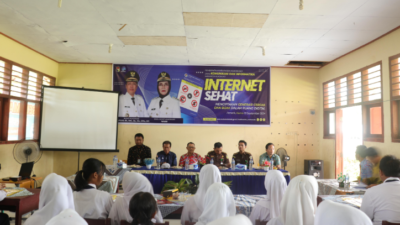 Diskominfo Mukomuko Bekali Siswa SMP Internet Sehat