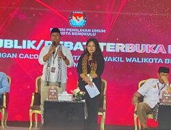 Debat Pamungkas: Dedy-Agi Tegaskan Komitmen Bagi-Bagi Beras untuk Atasi Kemiskinan di Bengkulu