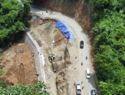 Update Jalan Liku 9: Jelang Arus Mudik Pemasangan Bronjong dan Pengaspalan Dikebut