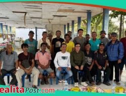 Dukung Program Walikota, Legislator Rodi Didampingi Rahmat Mulyadi Sosialisasikan Puluhan Pedagang Ikan Kering dan Basah