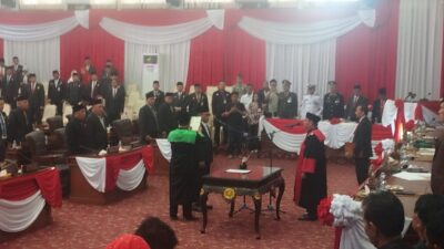 Teuku Zulkarnain Resmi Dilantik Wakil Ketua I DPRD Provinsi Bengkulu