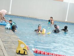 Playodania Resmi Buka Kelas Renang Bayi dan Ibu Hamil