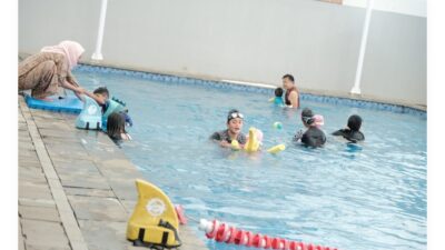 Playodania Resmi Buka Kelas Renang Bayi dan Ibu Hamil