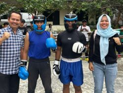 REVA YUNDITA RAIH EMAS PIALA PANGLIMA, KETUA PERTINA KOTA BENGKULU EDI HARIYANTO APRESIASI DAN DUKUNG MENUJU KEJUARAAN ASIA