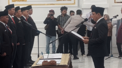 Walikota Mutasi 15 Pejabat Plus Tukar Posisi Jabatan Sekwan DPRD dengan Kepala Kesbangpol