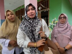 Dikbud Bengkulu Salurkan Bantuan untuk Sekolah Terdampak Banjir dan Kebakaran