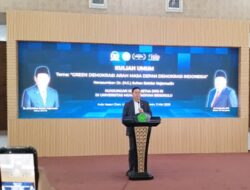 Keseruan Kuliah Umum di UMB, Mahasiswa Dapat Ilmu Sekaligus Voucher Belanja dari Sultan B. Najamuddin