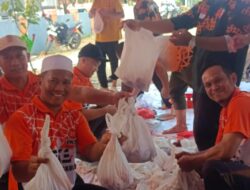 DPD PKS Kota Bengkulu Bagikan 700 Paket Daging Kurban