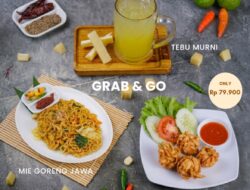 Hanya Rp 79.900! Nikmati Sensasi Mie Goreng Jawa hingga Udang Rambutan di Kraving Km 7