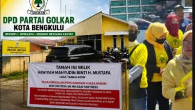 Konflik Golkar Kota Bengkulu Memanas Lagi, Kantor DPD Golkar Kota Bengkulu Disegel Ahli Waris dengan Pagar Seng