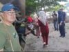 Plt Sekda Kota Bengkulu Pimpin Bersih-bersih Sisa Pondok Liar di Pantai Panjang, Siapkan Gazebo Gratis untuk Pengunjung