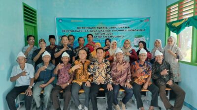 Lestarikan Bahasa Enggano, Balai Bahasa Provinsi Bengkulu Kembali Laksanakan Bimtek Guru Utama