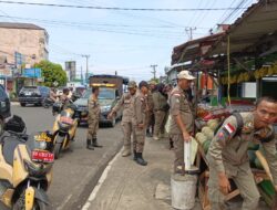 Tindak Cepat PKL Nakal, Warga Bisa Lapor Satpol PP Kota No WA 0813-1090-101