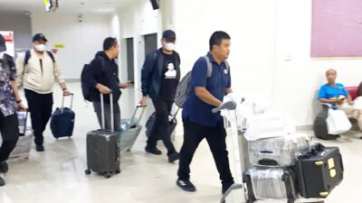 OTT KPK di Kota Bengkulu, 6 Koper dan Mesin Hitung Uang serta Pejabat Dinas Kota Diangkut KPK