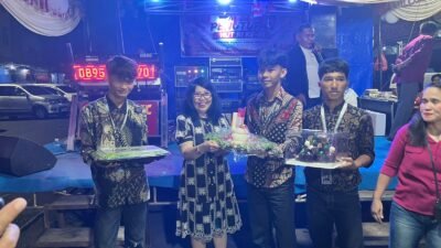 Apresiasi Kuliner Lokal, Owner New Khatulistiwa Salurkan Donasi Lewat Tradisi Lelang di Kebun Bungsu